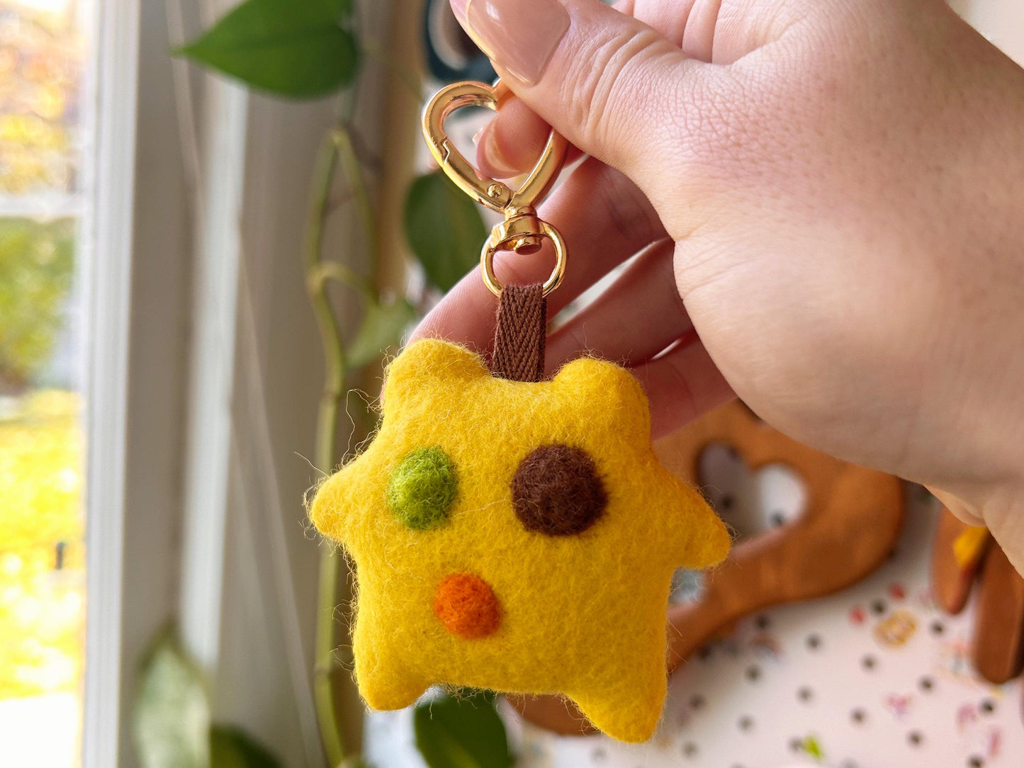 Ducky the Pocket Frog Keychain