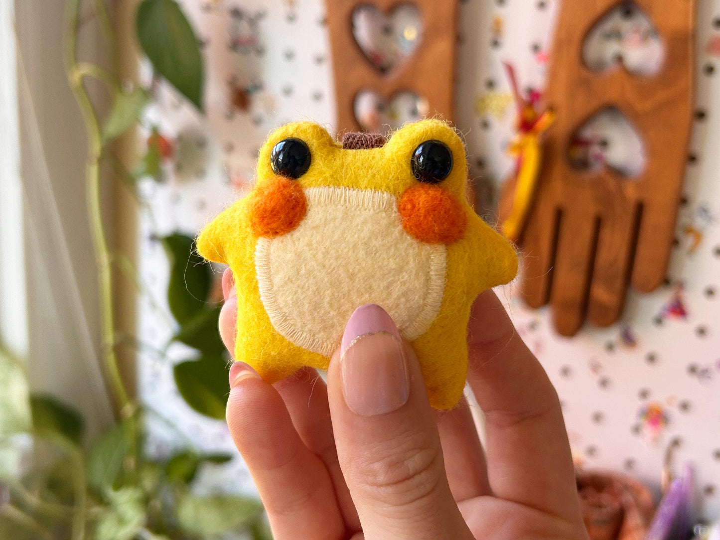 Ducky the Pocket Frog Keychain