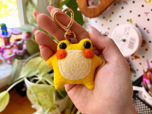 Ducky the Pocket Frog Keychain