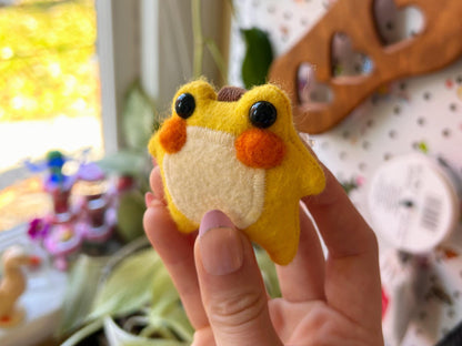 Ducky the Pocket Frog Keychain