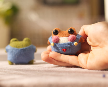 Frog and Toad in Overalls Pocket Plush