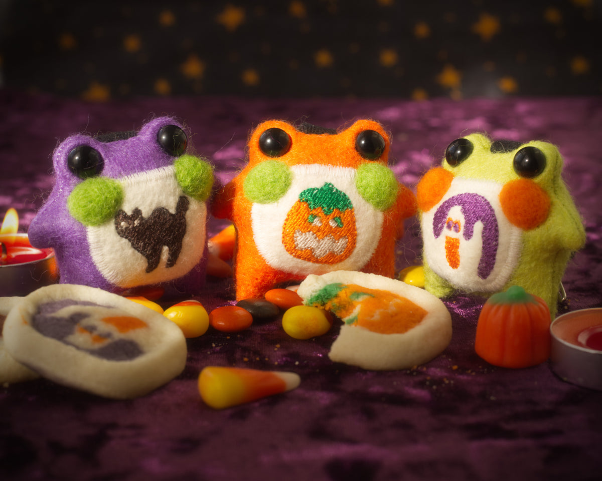 Halloween Edition Pocket Frog Keychain Blind Box