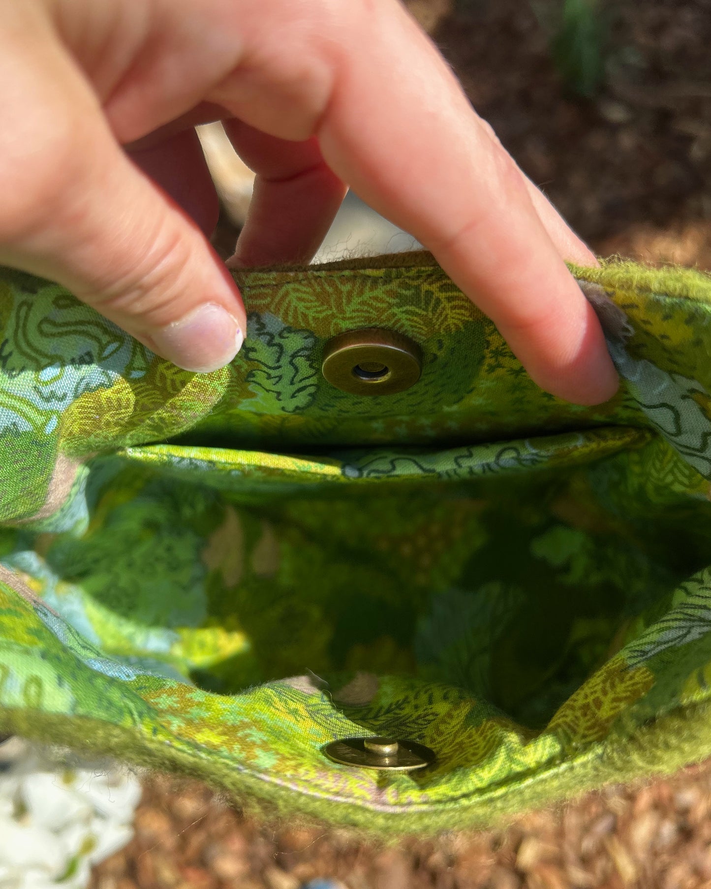 Lily the Frog Bag
