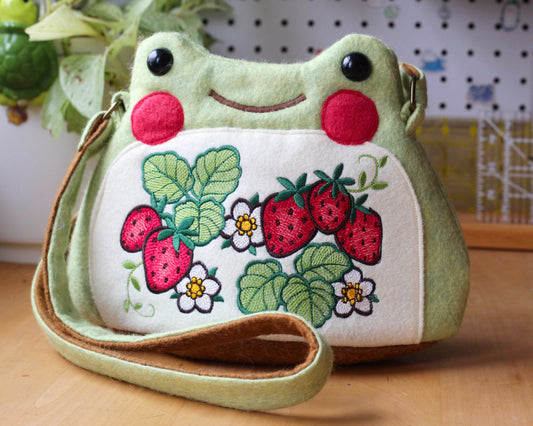 Meadow the Frog Bag
