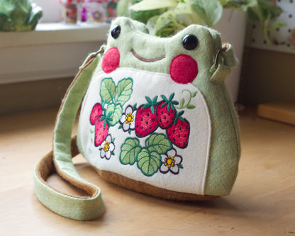 Meadow the Frog Bag