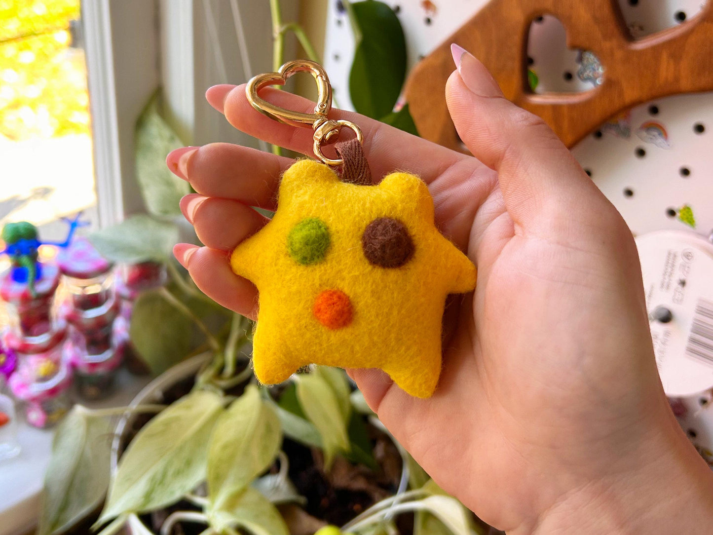 Ducky the Pocket Frog Keychain