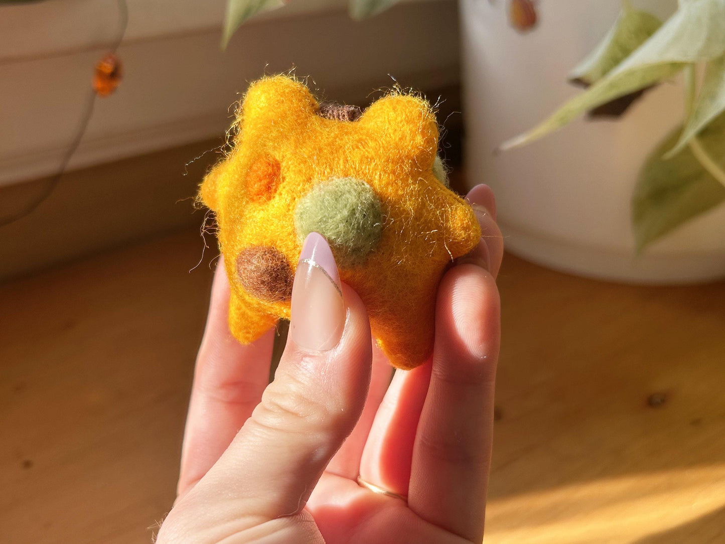 Dandelion the Pocket Frog Keychain