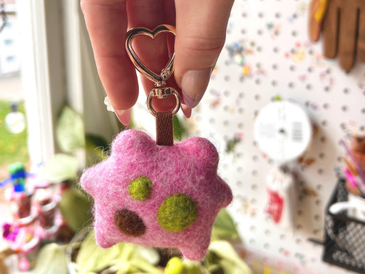 Sweet Pea the Pocket Frog Keychain